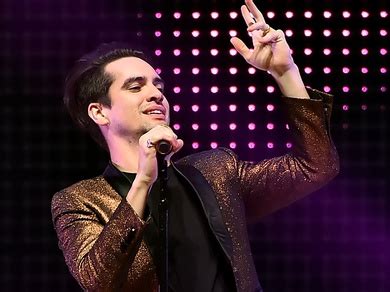 Panic At The Disco – That Green Gentleman chords .